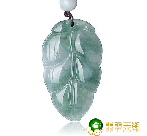 为什么带翡翠？原来有这么深的寓意！   第1张