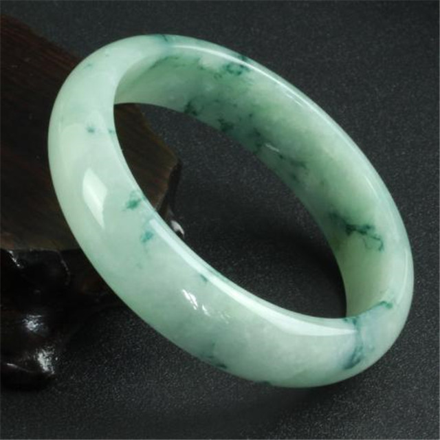 糯化种翡翠价格高吗?本文为你一一解析! 第1张