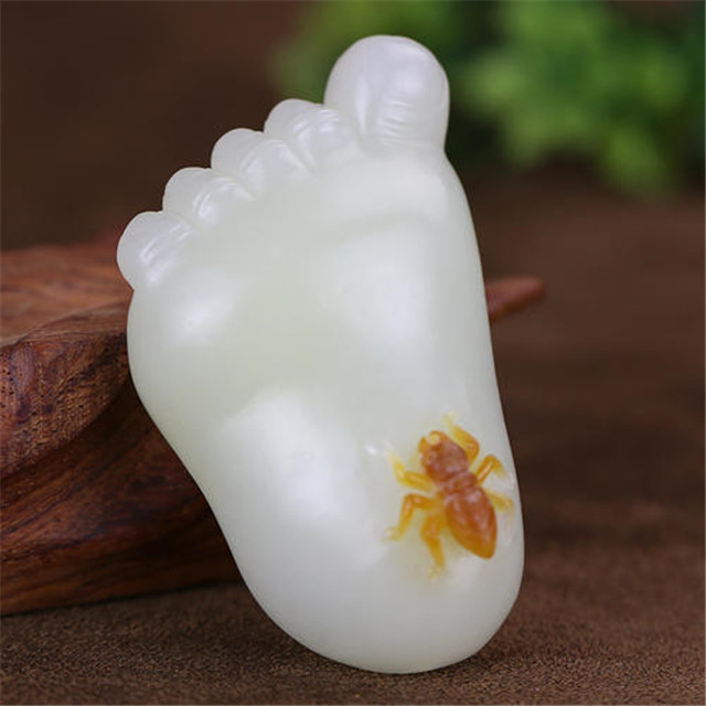 都说和田玉越戴越黄是真的吗?本文为你解开疑惑! 第3张