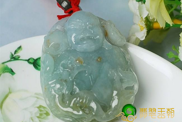 什么叫翡翠十八罗汉？翡翠十八罗汉也具备平安符的实际意义   第1张