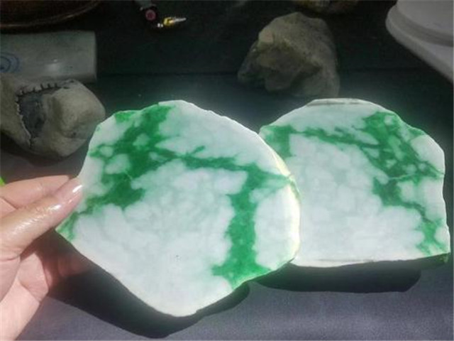 如何选择翡翠料子?我们一起来看看!(图文) 第3张