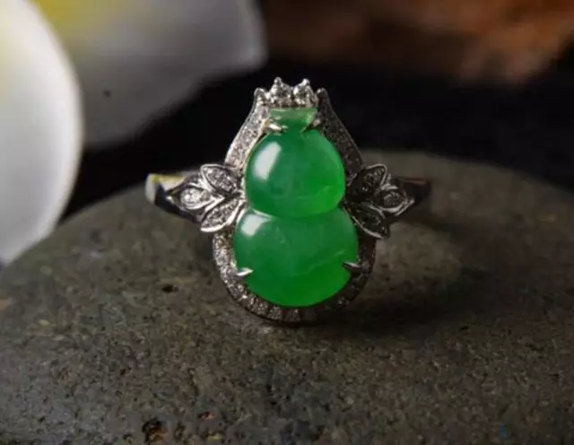 翡翠葫芦的寓意你知道有哪些吗？   第3张