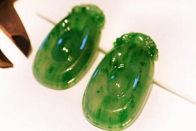 真正的金丝种翡翠是什么样的？一起看看金丝种翡翠的真面目(图文)   第2张