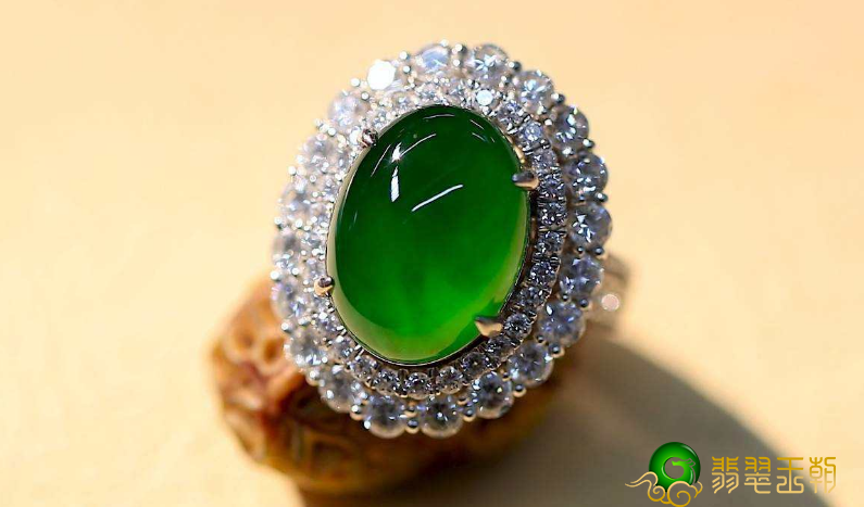 翡翠戒指的挑选，装饰品也是有大功效   第3张