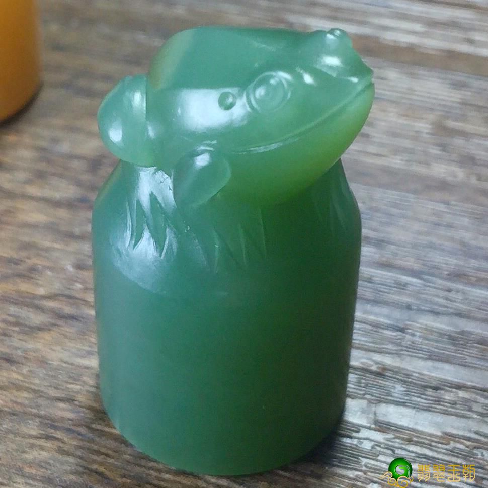 和田玉金蟾摆件的寓意，以及摆放禁忌有哪些   第1张