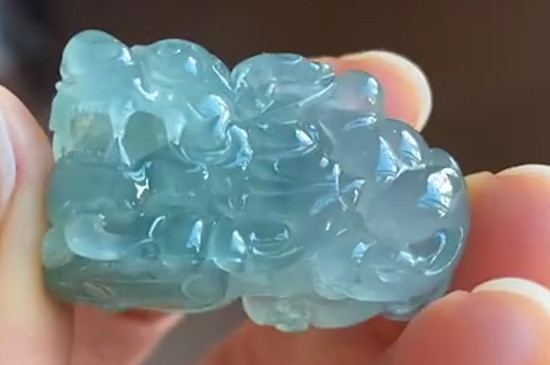 玉貔貅的佩戴注意事项 玉貔貅如何去佩戴？玉貔貅的讲究有什么   第3张