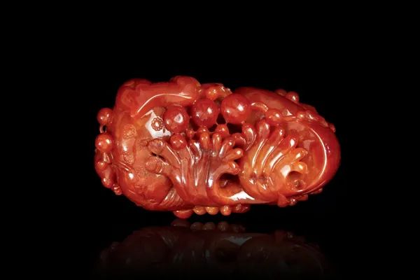 什么叫有翡有翠？——翡翠的基本释义   第1张