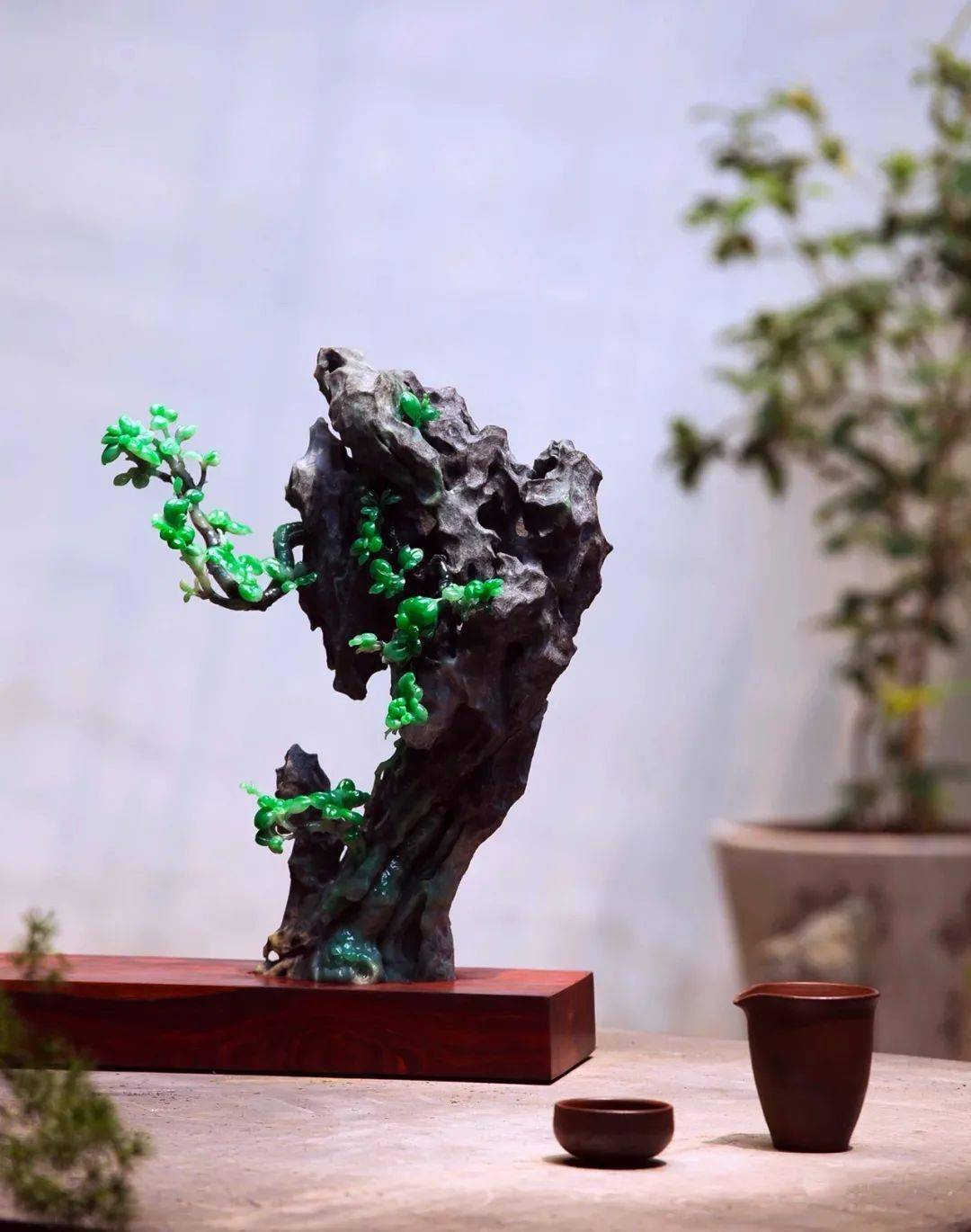 翡翠雕刻中讲究的3个规律5个细节，你注意到了吗？   第3张