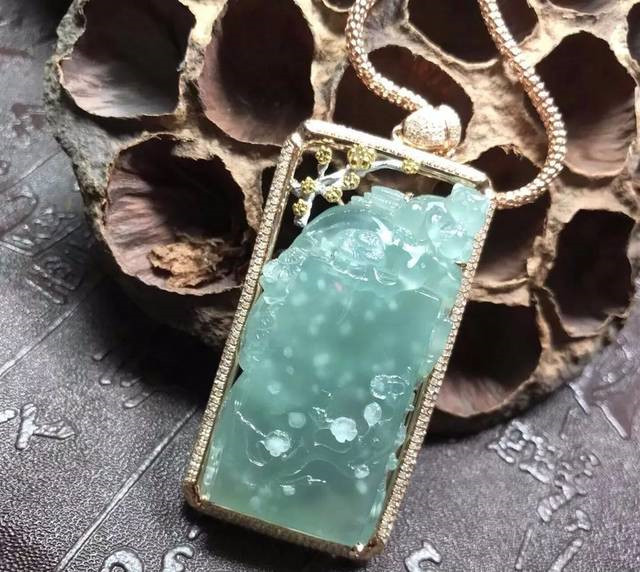 翡翠的棉对于颜色有影响吗？综合多方面来看一下！(图文)   第3张