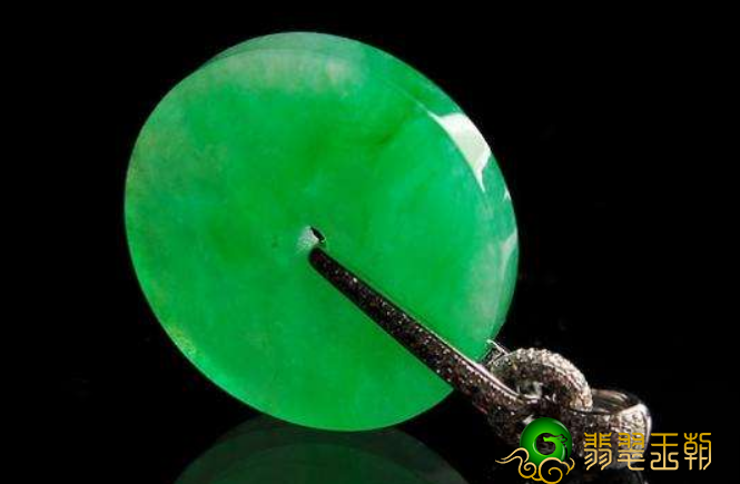 项目投资翡翠你充分准备了没有？ 先掌握下翡翠的未来趋势吧   第1张