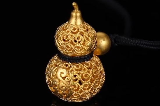 为什么不能戴金葫芦？金葫芦该如何去佩戴？金葫芦的戴法和讲究有哪些？   第4张