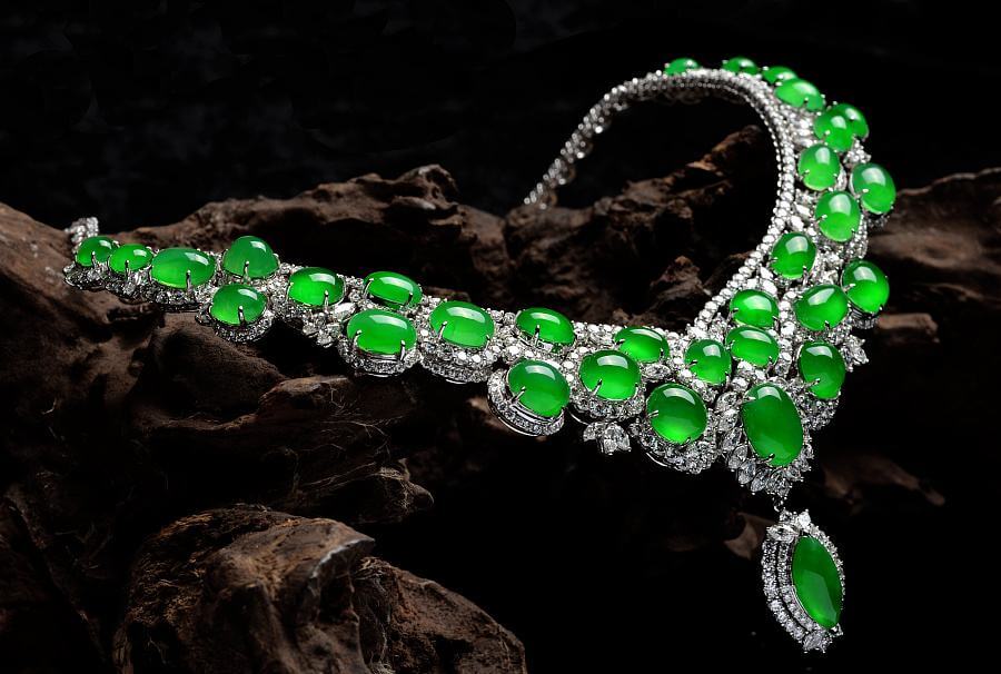 翡翠如何看裂了没有?这篇文章为你整理好了! 第4张