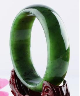 如何挑选优质的碧玉？   第1张