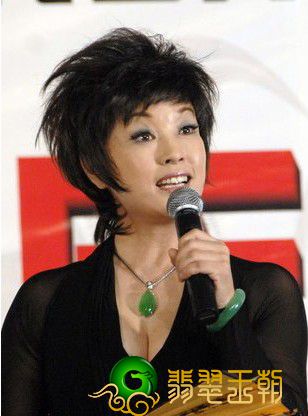 翡翠福瓜喻意好，贾静雯她都爱它！   第6张