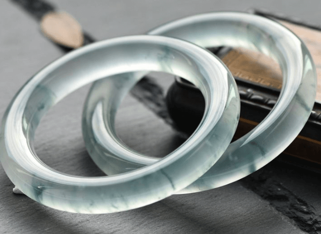 缅甸翡翠有哪些品种？比较常见的是这三种!   第2张