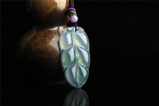 为你详细讲一讲蓝水翡翠，其实很多人都不了解它！ 