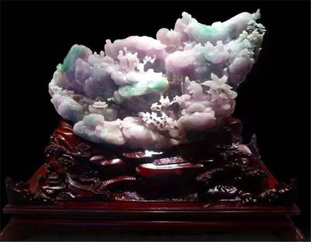 雕工的优劣影响翡翠价格吗?翠友们一起来了解情况! 第1张