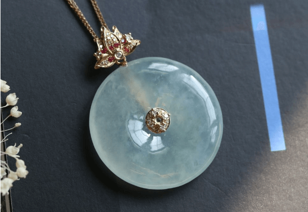 翡翠砖头料什么样子？一起来了解它的几种用途   第3张