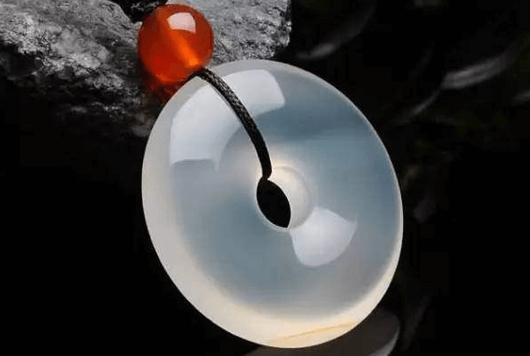 怎么分辨玉髓和高冰种翡翠？这几个专业知识非常有用！(图文)   第3张