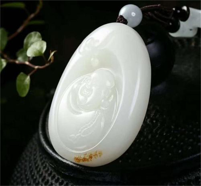 和田玉比翡翠耐摔吗？答案在这篇文章里！   第2张