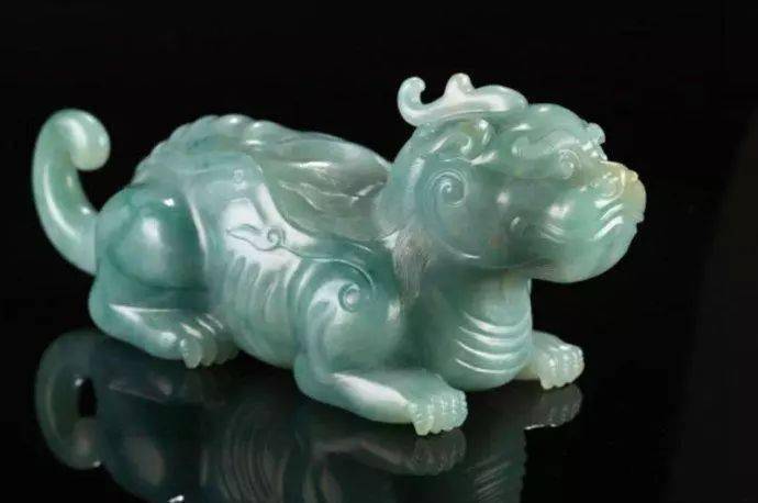 
                清代皇家翡翠一次看个够，美极了！
   第1张