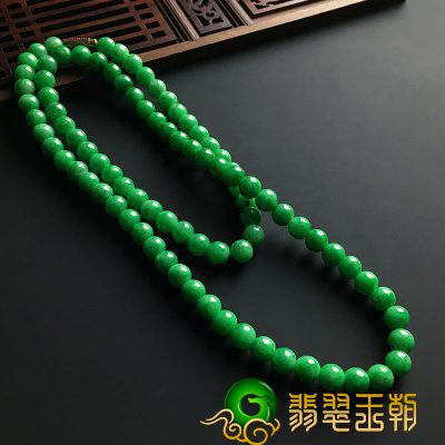 你了解在不一样时节配戴翡翠颈链有哪些不一样的实际效果 第1张