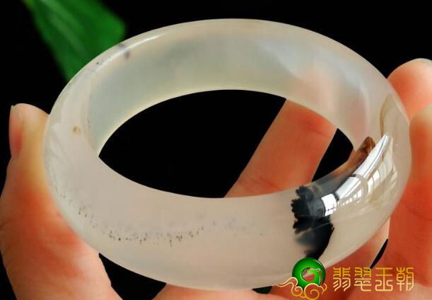 石英岩玉对人体有木有坏处，原先它确实对身体危害！   第1张