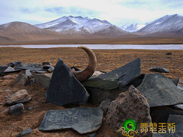 玉出天山——新疆和田玉和田玉俄料知识科普   第1张