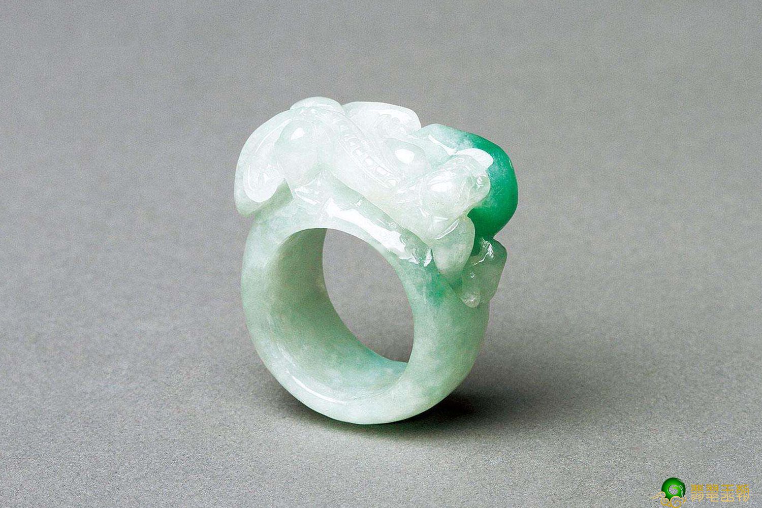 收藏必看,如何挑选适合自己的翡翠戒指！   第2张