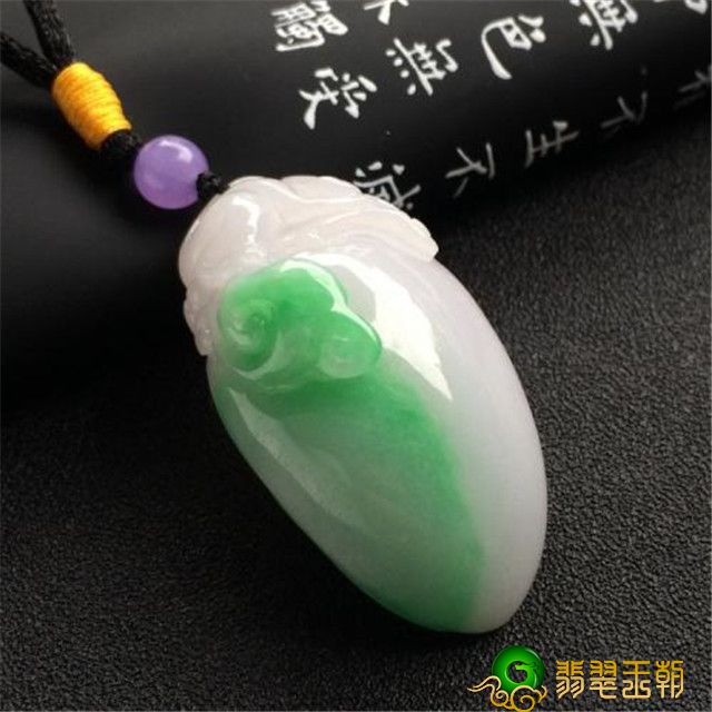 掌握这种要素,教你选择高品质白色背景青翡翠! 第2张