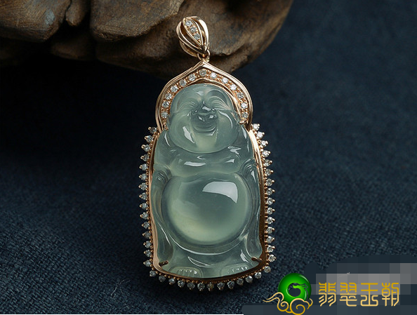 过年或过节送翡翠不可以乱送，在其中有很大的喻意注重   第2张