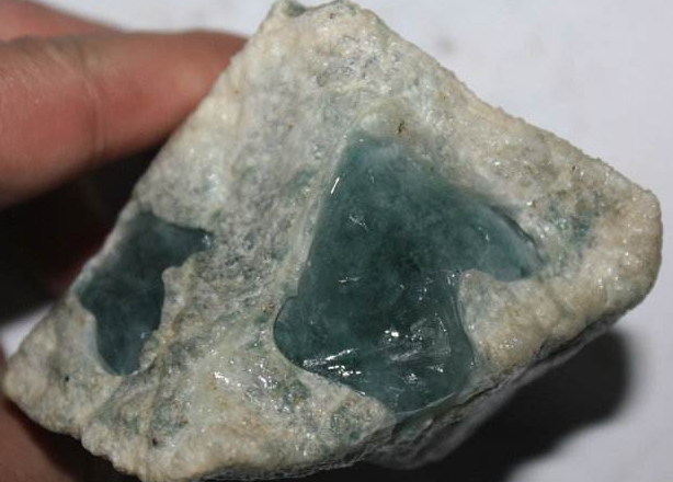 微观视角的翡翠世界，认识翡翠原石的晶体结构分类   第2张