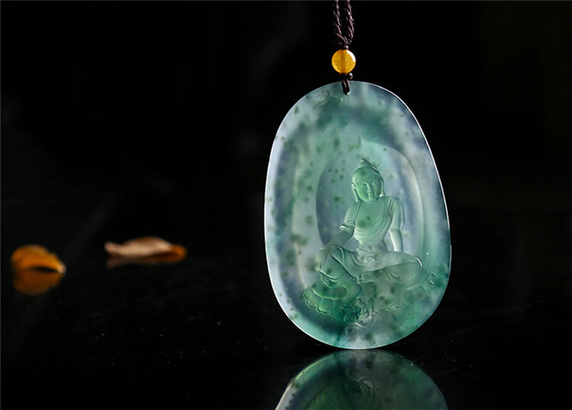 为何翡翠a货才值几百元?其实你对它的理解有错误!(图文) 第3张