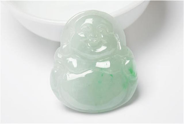 翡翠佛肚子平的好不好？来看看就知道了！(图文)   第2张