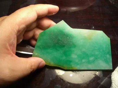 
                翡翠雕琢雕刻工艺的流程专业说明
   第3张