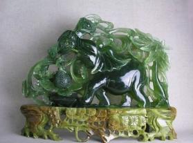 几种仿冒和田碧玉的玉石   第1张