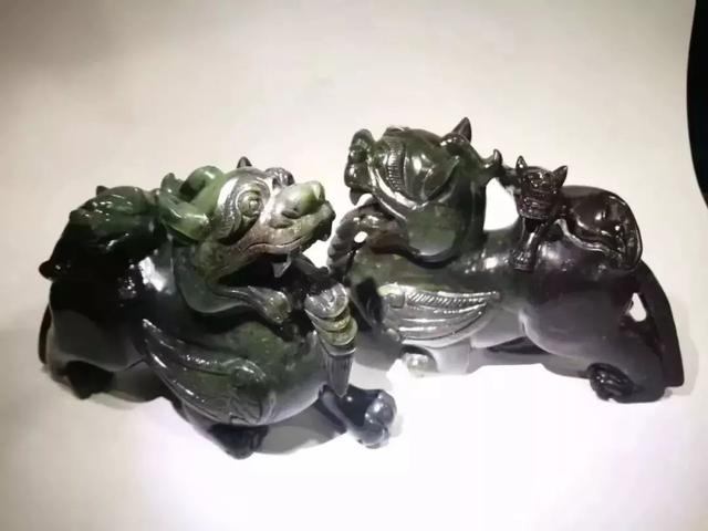 这种石头看起来很像“翡翠”，其实不值钱   第10张