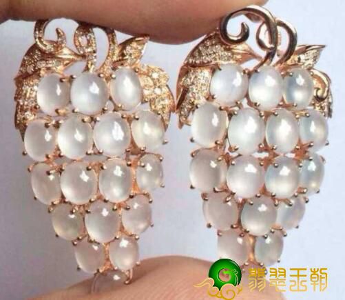 翡翠红提有哪些喻意 翡翠红提是什么   第2张