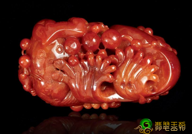 红翡翠适合什么人佩戴？这些人佩戴可能会更美   第1张