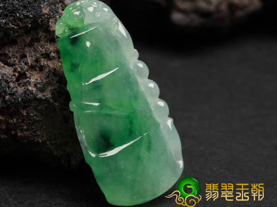 翡翠圆竹的历史故事：什么叫翡翠圆竹 