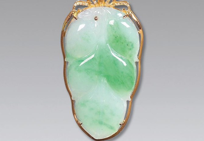 美丽的糯种翡翠叶子,糯种翡翠叶子的特征有哪些? 第2张