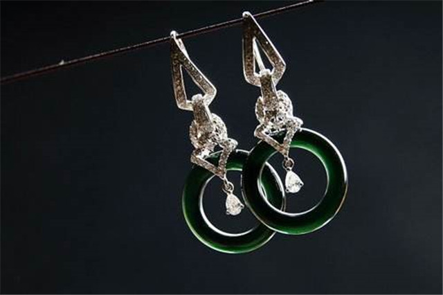 区分翡翠的A、B、C货，这些因素很关键！   第3张