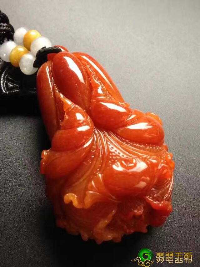 翡翠的寓意你都知道多少，能开运吗？   第2张