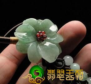 翡翠项链吊坠、摆设以及各式各样杂件的寓意   第14张