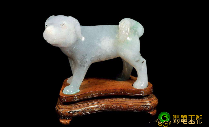你喜爱狗吗？来掌握翡翠狗的喻意及其合适配戴的群体   第1张