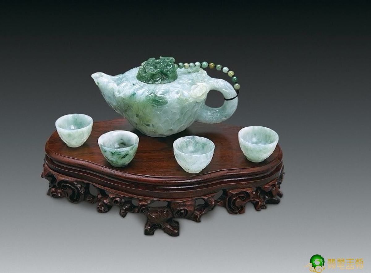 简说翡翠雕琢工艺顺序 