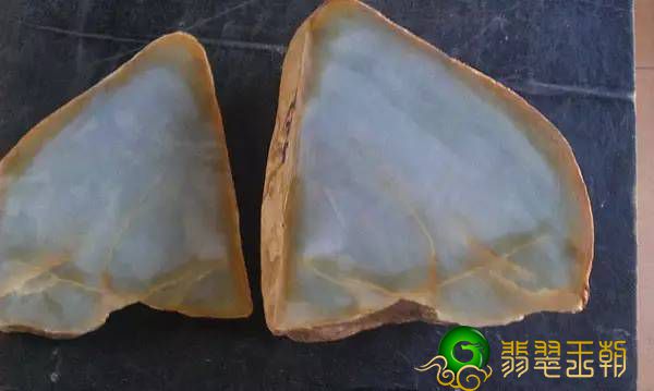 翡翠赌石明明已经涨了，这个步骤却让我的手镯出了裂。   第1张