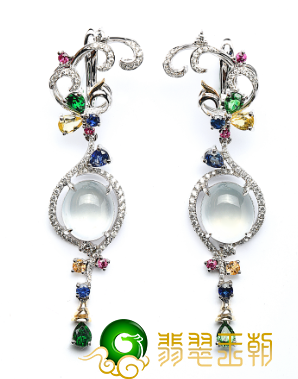 七彩云南孔雀系列之舞动的翡翠珠宝   第1张