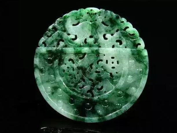 
                你认识花青翡翠吗？花青翡翠值钱吗？
   第3张