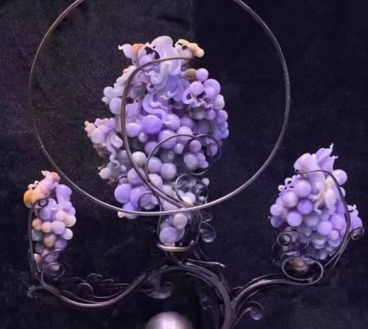 价值1800万的天价翡翠葡萄，太美了   第3张